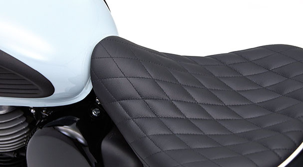 Classic 350 2022-25 Solo & Pillion - Image 2