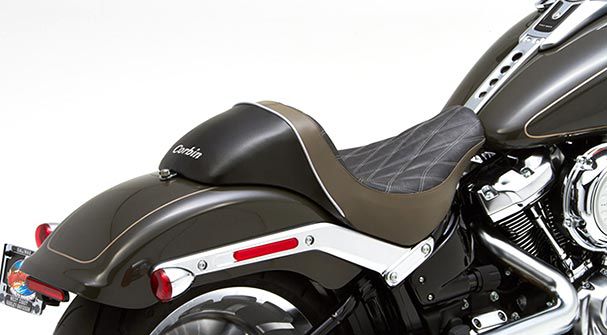 2010-17 Fat Boy Softail The Wall Saddle - Image 3